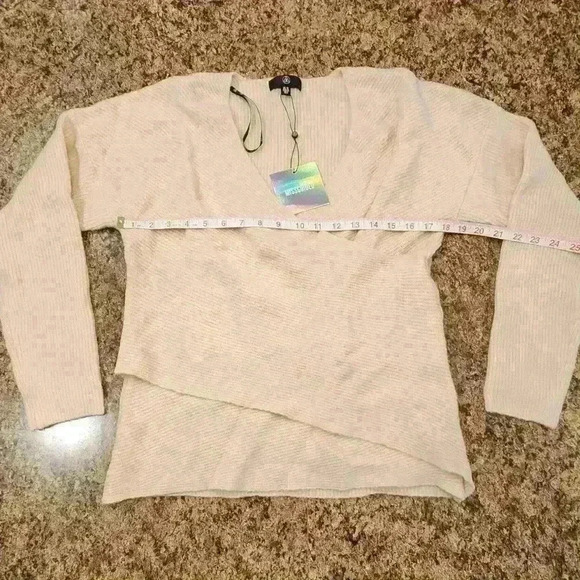 Women's Missguided LS Wrap Over Jumper Nude Sz 6 - Picture 3 of 4